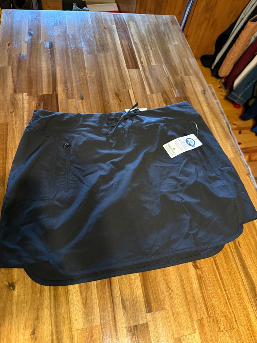 Magellan Outdoors Black Athletic Skort with Logo Pocket